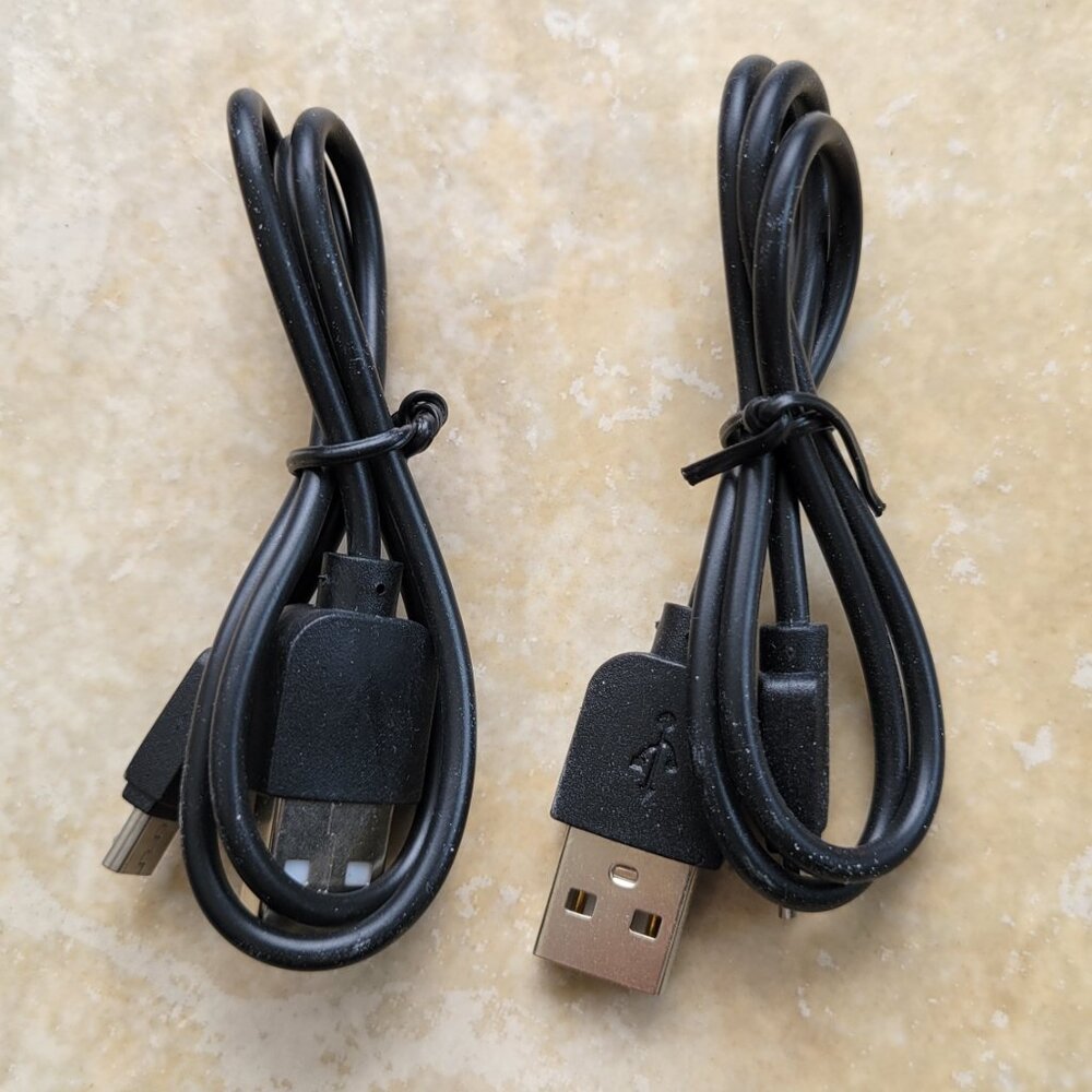Micro USB Short Cable, 2-Pack - Picture 2 of 3